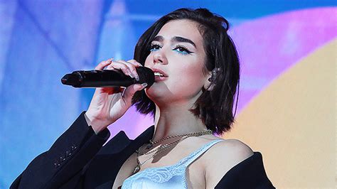who is dua lipa 5 things to know about the singer hollywood life