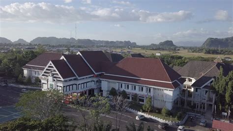 kantor bupati kabupaten pangkajene  kepulauan pangkep