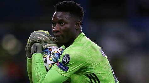 ajax goalkeeper onana open  barcelona return  psg interest sporting news canada