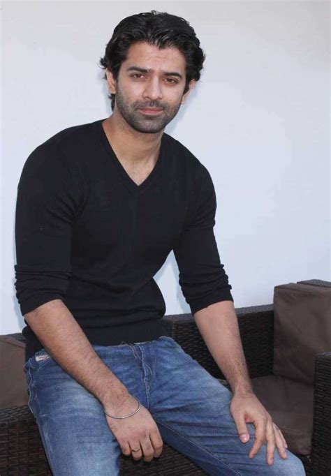barun sobti birthday real  age weight height family facts contact details wife