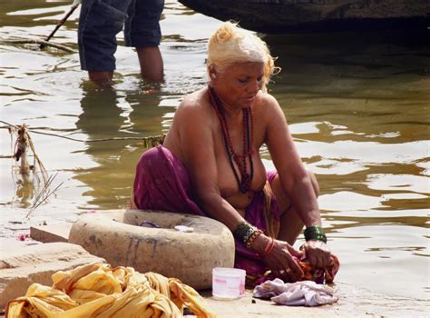 naked zulu girls river washing cumception