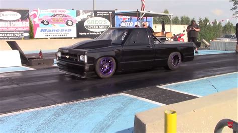 chevy  race truck  twin turbo muscle pulls   mile