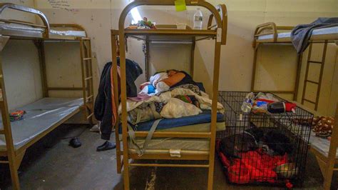 Downtown Sacramento Homeless Shelter Opening Delayed The Sacramento Bee