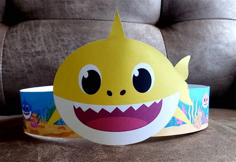 baby shark yellow paper crown printable crown template etsy shark