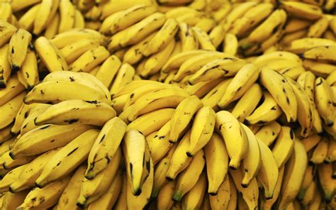 bananas  commodity chains  bind