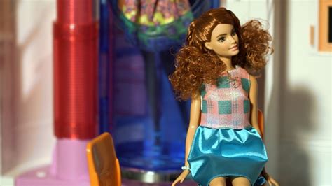 Say Hello To Barbie S New Voice Activated Dreamhouse Video Technology
