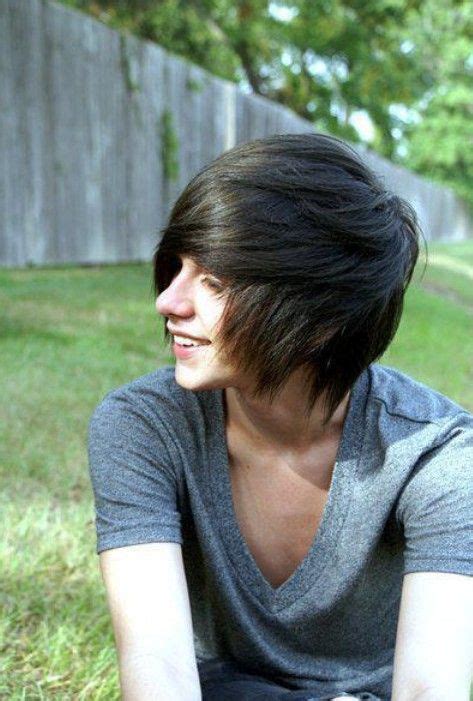 emo hairstyles for trendy guys emo guys haircuts emo