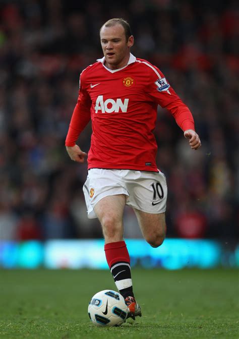 wayne rooney  manchester united overpaid    great star