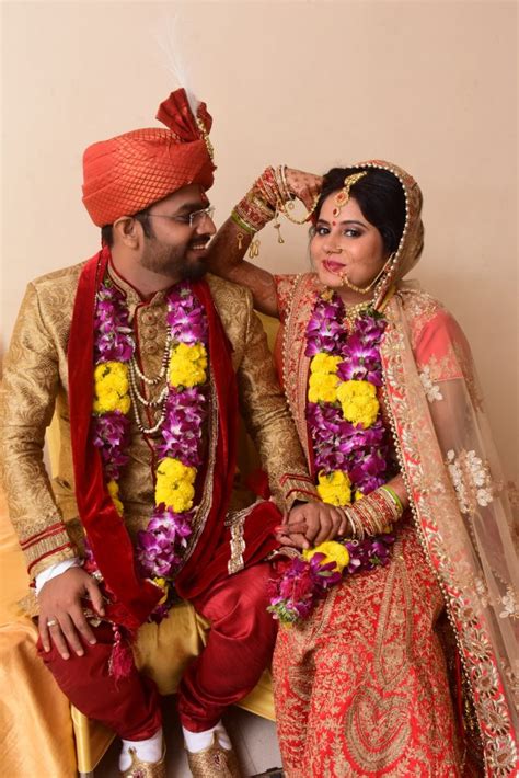Wedding Day Photography Poses For Indian Brides
