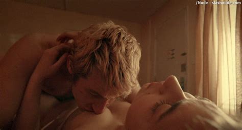 imogen poots nude in mobile homes photo 18 nude