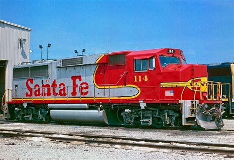 atchison topeka santa fe atsf emd gpm diesel electric locomotive  chicago illinois