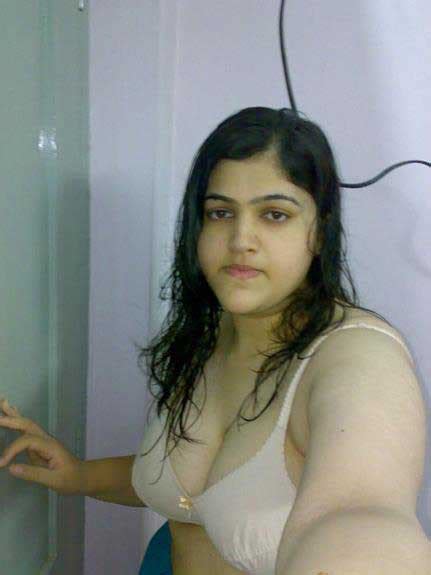 hot selfie ka saukh rehana bani super hit nude indian girl