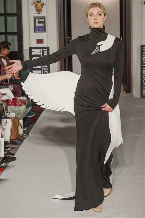 lenie boya dramatique collection  london fashion week ss  haute couture black