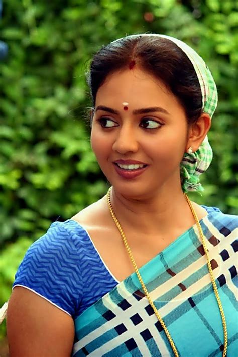 Vidya Pradeep Tamil Actress As A Housewife