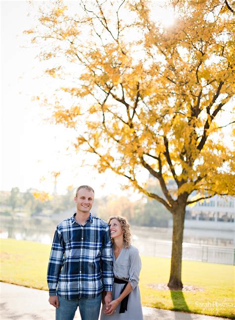 jillian and dave s fall engagement session sarah postma photography meaningful real wedding