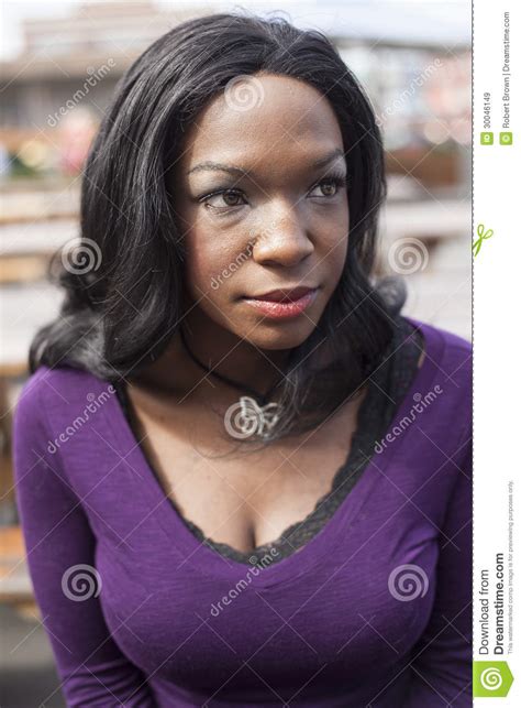 Head Shot Of Beautiful African American Woman Royalty Free