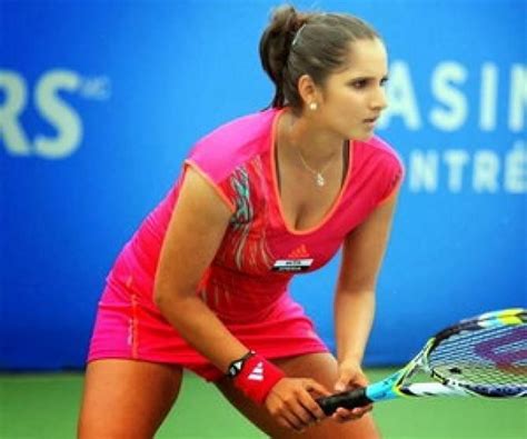 C My Lining Cleavage While I Play Tennis Sania Mirza