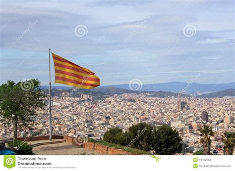 catalaanse vlag  barcelona stock foto image  patriottisme horizontaal