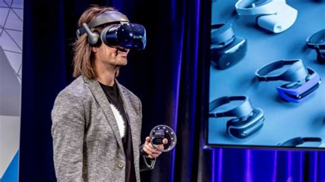 samsung odyssey virtual reality headset announced for windows bbc news