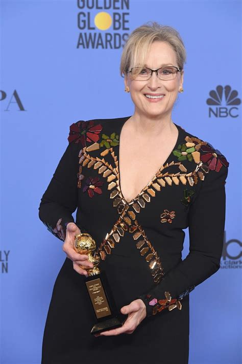 Meryl Streep Gets Political In Her Golden Globes Speech The Boston Globe