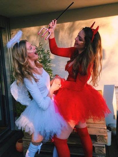 20 Best Lesbian Couple Halloween Costumes