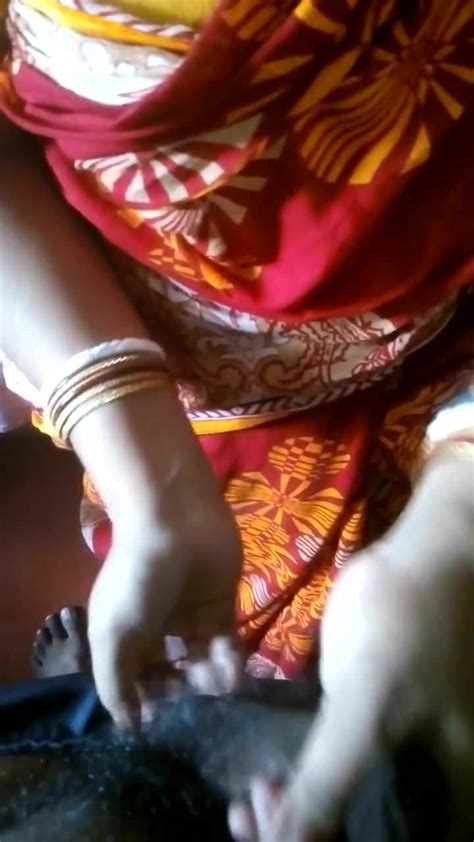 Indian Beautiful Housewife In Home Made Sex With Bf