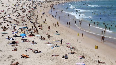Australia Had Third Warmest Year On Record In 2017 Bbc News