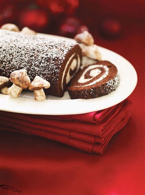 buche au chocolat  au mascarpone ricardo christmascakesrecipes   christmas desserts