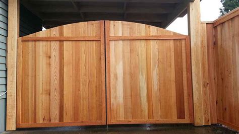 custom designed exteriors custom railings decks fences pergolas  privacy screens