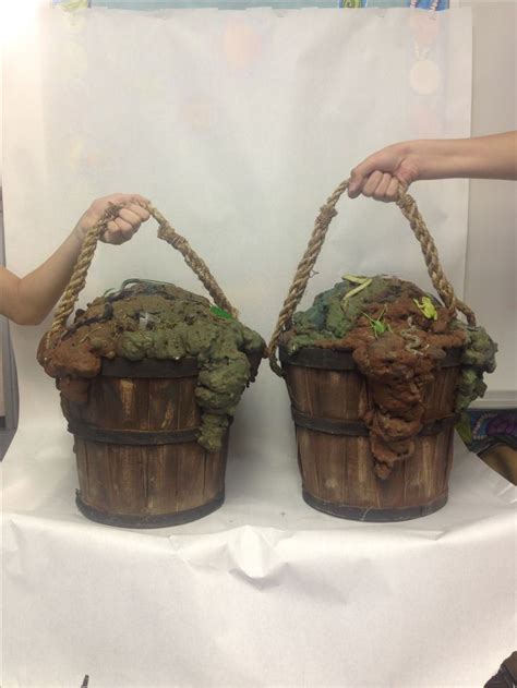 swamp bucket props  shrek  carry  shrek  musical shrek