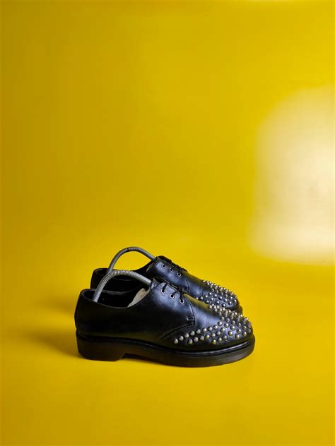 dr martens edison stud  carousell