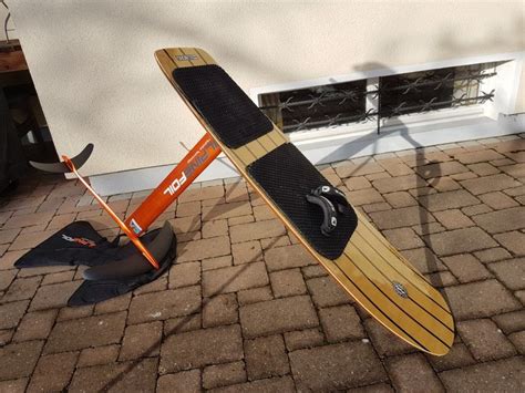 pin  rob  hydrofoiling hydrofoil surfboard bodyboarding boat building