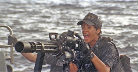 Battleship Review Rihanna Rocks The Boats In A Special Effects