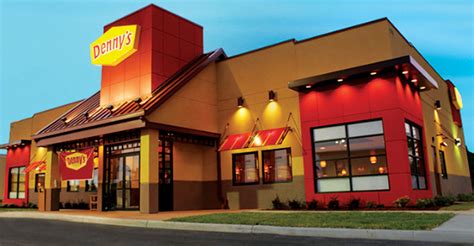 delivery  dennys   boost nations restaurant news