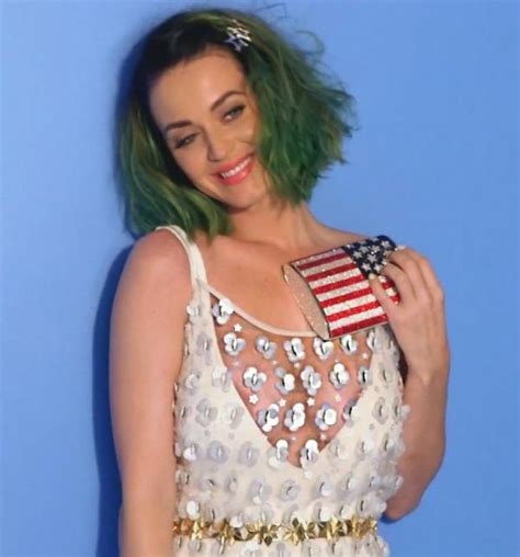 Katy Perry Boobs And Nipples Photos 7 รูป ดารานู้ด
