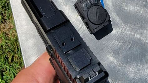 Glock 50 Gi Conversion Kit Turns Glock 21 Into 50 Cal Pistol