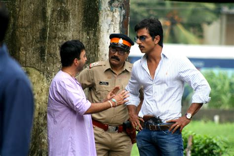 Sonu Sood In The Still From Movie Maximum Maximum