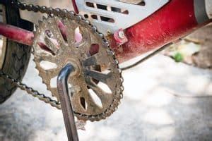 ultimate guide   clean  rusty bike chain bike lovy