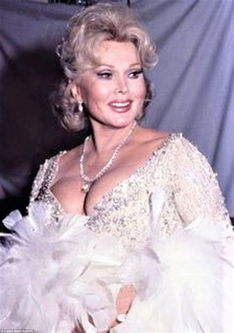 zsa zsa gabors widower sells thousands   treasured possessions daily mail