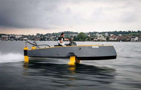 hydros retractable hydrofoil boat lanchas rapidas barcos yate