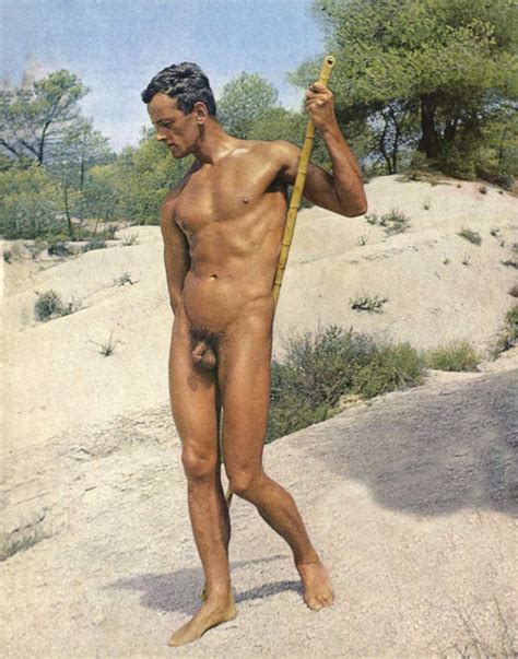 ancient greek men naked nude