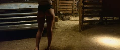 Naked Tania Raymonde In Texas Chainsaw 3d Video Clip