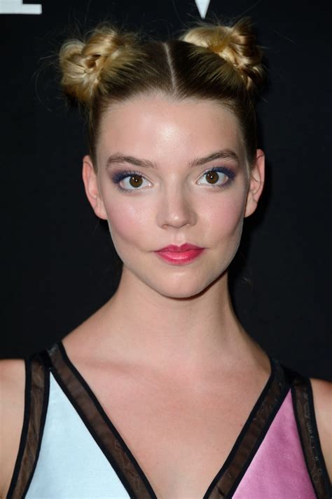 anya taylor joy  giorgio armani fashion show  paris  hawtcelebs