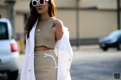 30 chic no bra outfits to try now stylecaster