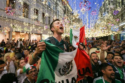 Mexican Fans Are Winning Hearts In This Year S World Cup