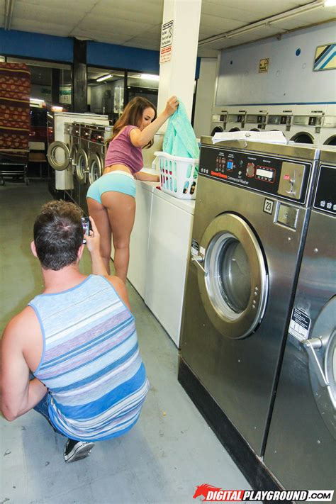 Pretty Babe Likes Washing Her Laundry Photos Dillion