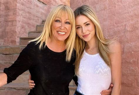 suzanne somers 74 looks ‘hot while twinning with granddaughter in