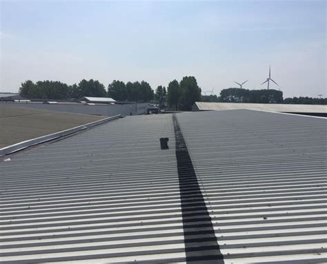roof plates seam liquid rubber europe