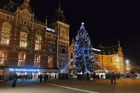 christmas  amsterdam dutchreview
