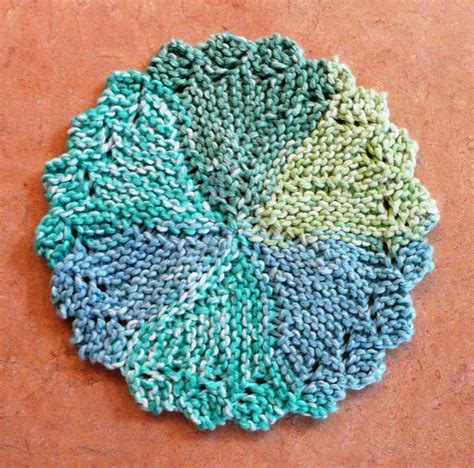 lacy  dishcloth  knitting pattern